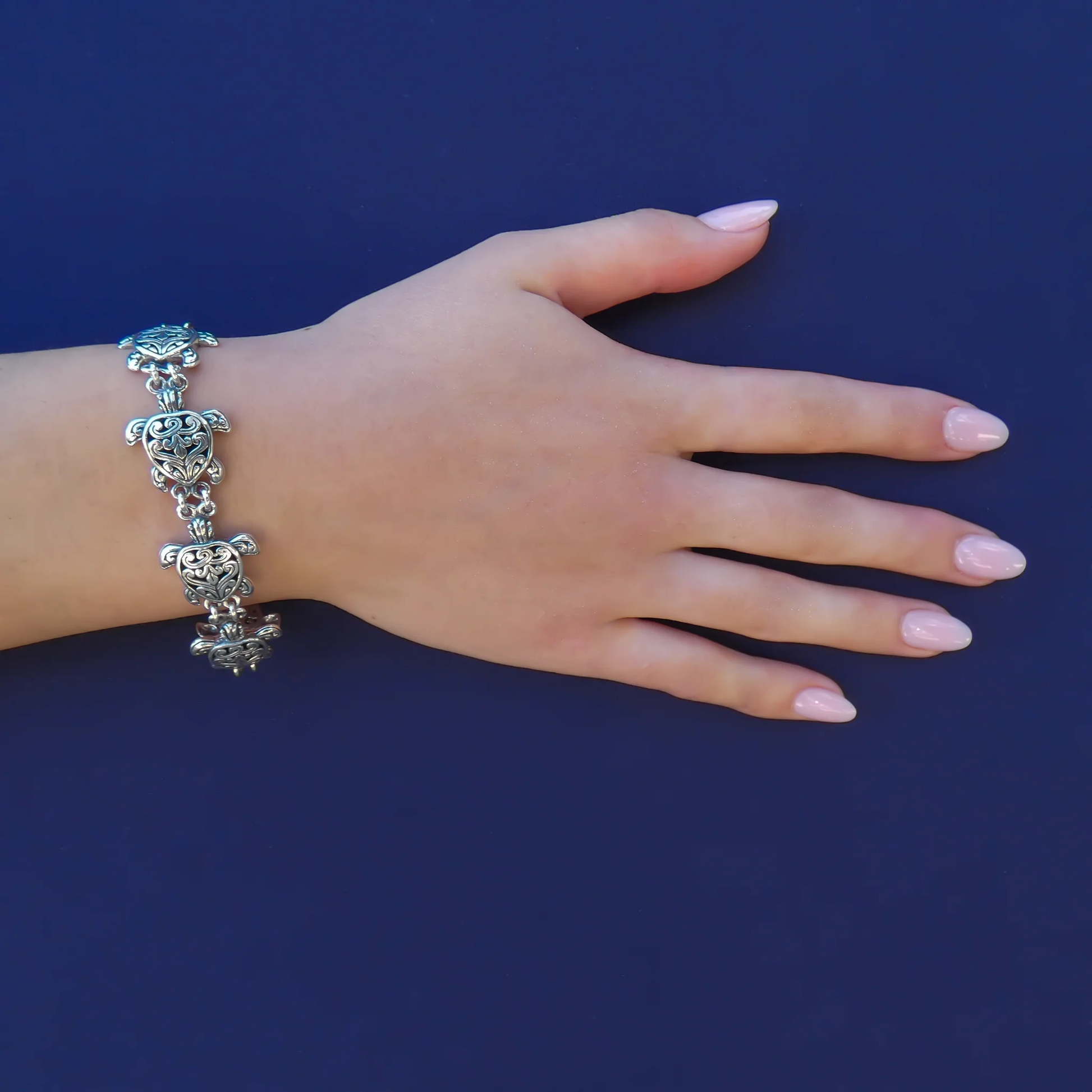 Sea Turtle Link Bracelet - Sterling Silver