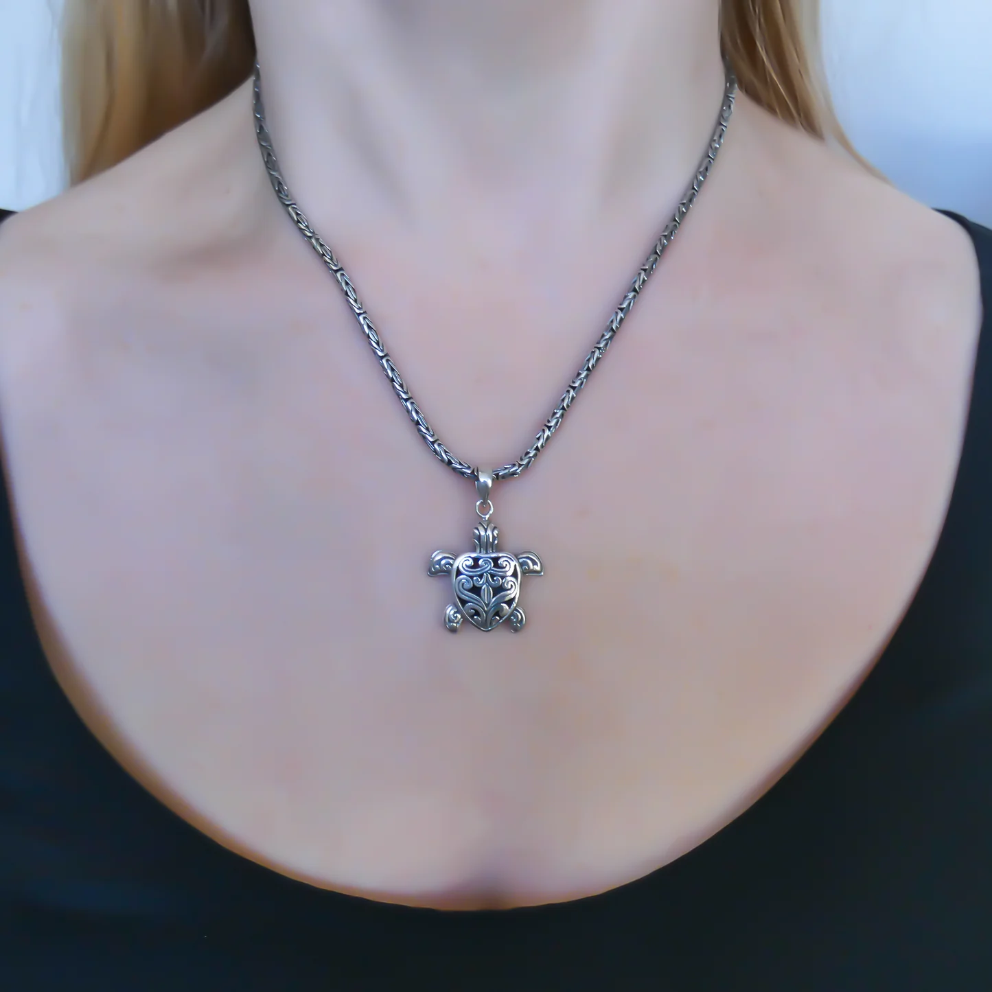 Bali Turtle Pendant - Sterling Silver