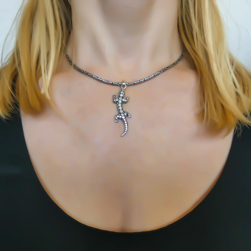 Gecko Pendant - Sterling Silver
