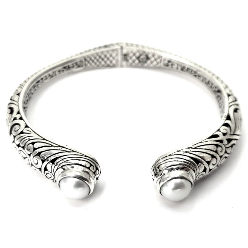 Bracelet with Pearls and a Spring Hinge - Sterling Silver